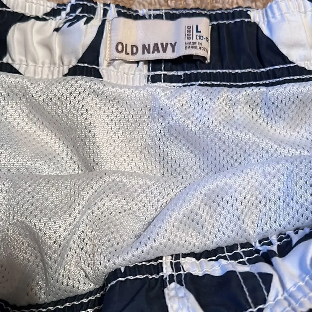 Old Navy Boys Large 10-12 Navy Blue & White Hibiscus Flowers Board Shorts Swim